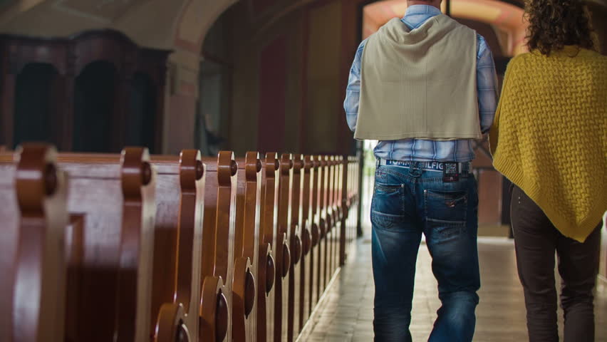 Американские подростки вдвое менее религиозны, чем их родители